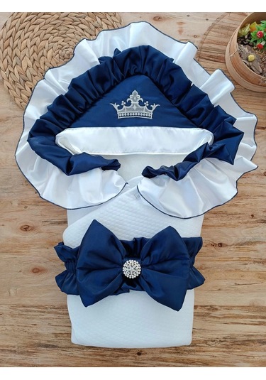 Yenidoğan Mehtap Lüks Kelebek Taç Nakışlı Bebek Battaniyesi Kundak Lacivert Çok Renkli