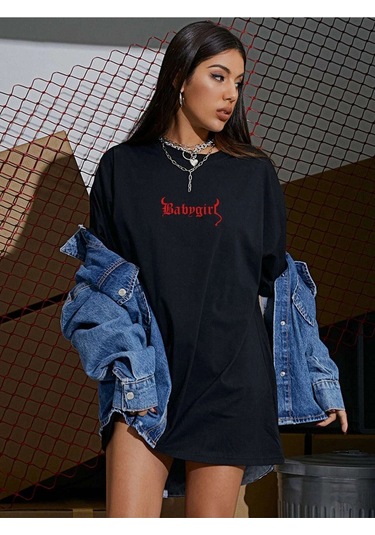 Kadın Siyah Oversiz Baby Girl Baskılı Örme T-shirt Siyah