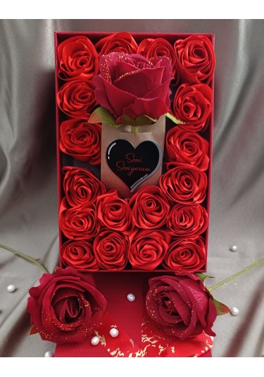 İnci Mode Seni Seviyorum 18+1 Çiçekli Kutu Hediyelik Çiçek Kutusu Kırmızı Sevgiliye Eşe Hediye