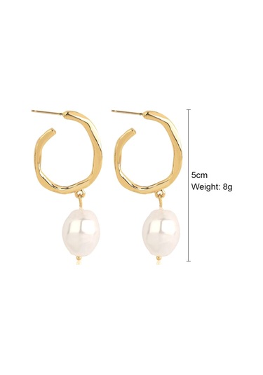 1030402303 Büyük C Saplama Küpe Takı