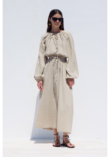 Manuka Bağlama Detaylı Muslin Elbise Kum Kum Rengi