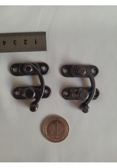 2 Adet Büyük Boy Yay Gözü Kancalı Kilit Oksit Kutu Sandık ve Kapak Klipsi 37x45 mm