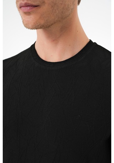 Comfort Fit Bisiklet Yaka Kabartma Desenli Casual Siyah Tişört Ts 899 Siyah
