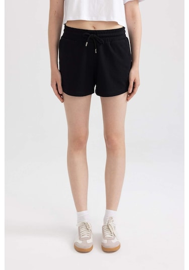 DeFacto Regular Fit Normal Bel Kısa Basic Düz Şort C7600AX24SMBK81 Siyah DeFacto Regular Fit Normal Bel Kısa Basic Düz Şort C7600AX24SMBK81 Siyah