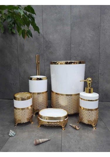 Avangard Krem Üzeri Gold Işlemeli 5'li Banyo Seti Krem