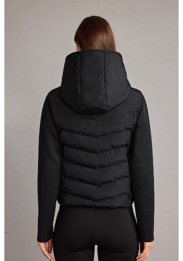 Defacto Rüzgar Geçirmez Regular Fit Kapüşonlu Fermuarlı Mont G8257ax25wnbk81 Siyah-bk81