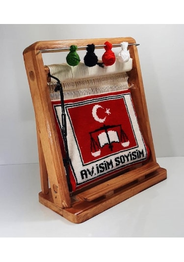 100tel Avukat İsim Motifli El Dokuması Hediyelik Minyatür Halı Çok Renkli