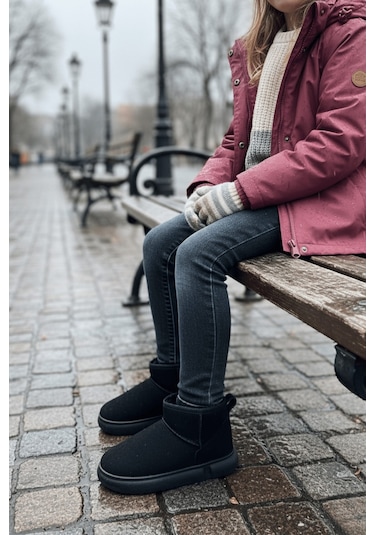 Muggo Dippery Çocuk Kalın Taban İçi Tüylü Günlük Mini Yarım Bot Siyah