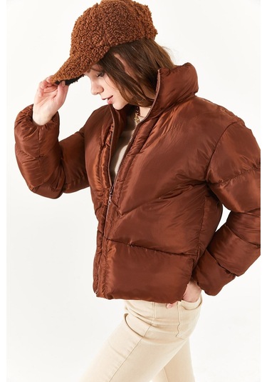 Alisse-kadın Kahve Dik Yaka Kısa Şişme Mont Kahverengi