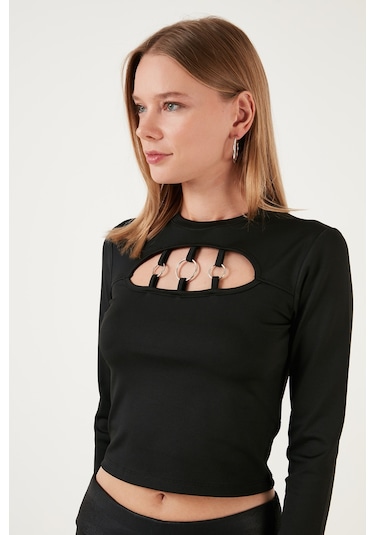 Lela Slim Fit Bisiklet Yaka Önü Pencereli Crop Bayan Bluz 5865399 Siyah