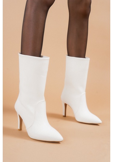 Seem Beyaz Topuklu Günlük Kullanım Kısa Çizme Beyaz