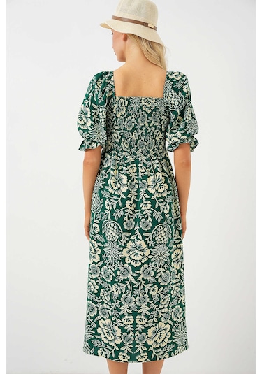 Kare Yaka Prenses Kol Önü Gipeli Yanları Yırtmaçlı Çiçek Desenli %100 Pamuk Midi Boy Viskon Elbise Yeşil