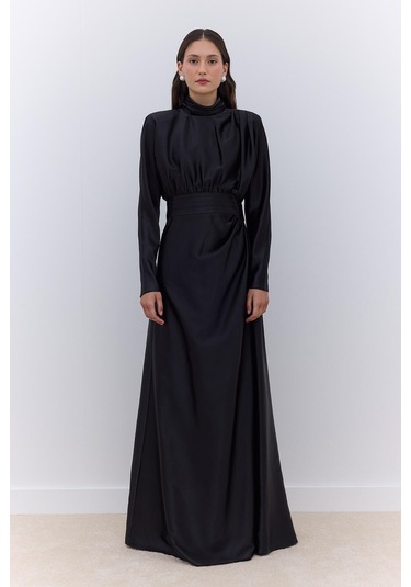 Manuka Saten Omuz Drapeli Abiye Elbise Siyah