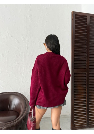 Kadın Yumuşak Dokulu Bisiklet Yaka Oversize Basic Triko Kazak Bordo