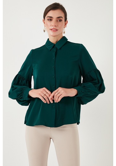 Lela Regular Fit Dikiş Detaylı Düz Yaka Balon Kol Bayan Gömlek 611Go00003 Zümrüt