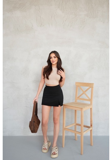 Kadın Yandan Yırtmaçlı Mini Şort Etek Siyah