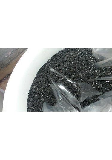 Reeflowers Iceland Black Sand 1 Kg 1-2 Mm ( Hagen Kum )