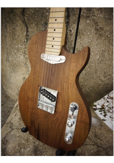 Elektro Gitar Custom Epoksi & Yıllanmış Ağaç Kişiye Özel Doğal Ahşap