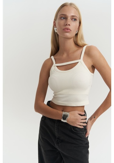 Noam Ekru Ön Detay Fitilli Crop Ekru