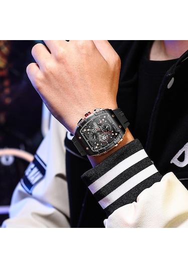 Curren 8442 Siyah Erkek Kol Saati