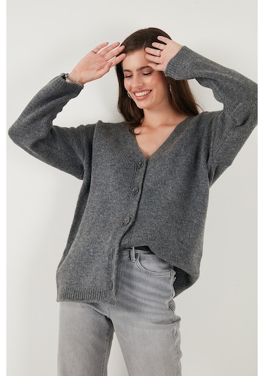 Lela Regular Fit V Yaka Düğmeli Triko Bayan Hırka 4616229 Antrasit