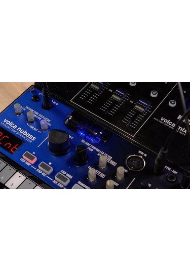 Korg Volca Nubass Vacuum Tube Synthesizer
