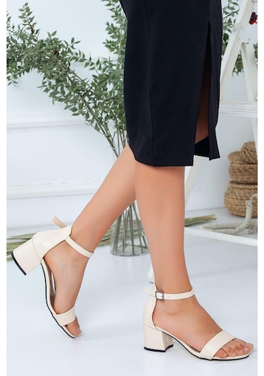 Ayakkabımood Gizzah Ten 5Cm Bayan Tek Bant Topuklu Ayakkabı