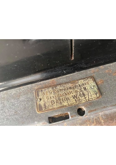 Aeg Mignon Antika Daktilo - Koleksiyonluk Metal Kasalı Daktilo No