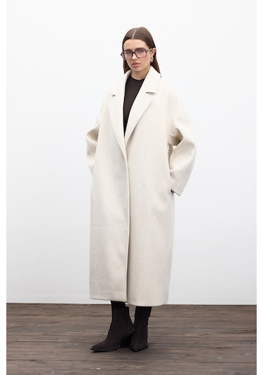 Düz Kapama Kaşe Kaban Bej Bej