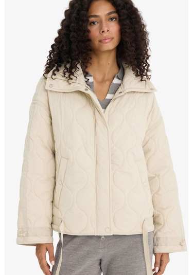 Defacto Su Geçirmez Regular Fit Çıtçıtlı Fermuarlı Kapitoneli Mont F3184ax25wner128 Ekru Defacto Su Geçirmez Regular Fit Çıtçıtlı Fermuarlı Kapitoneli Mont F3184ax25wner128 Ekru