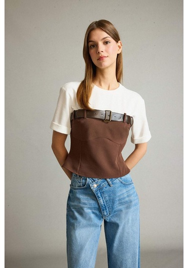 Defacto Bisiklet Yaka Kemer Detaylı Kısa Kollu Bluz G4709ax25wnbn306 Kahve-bn306