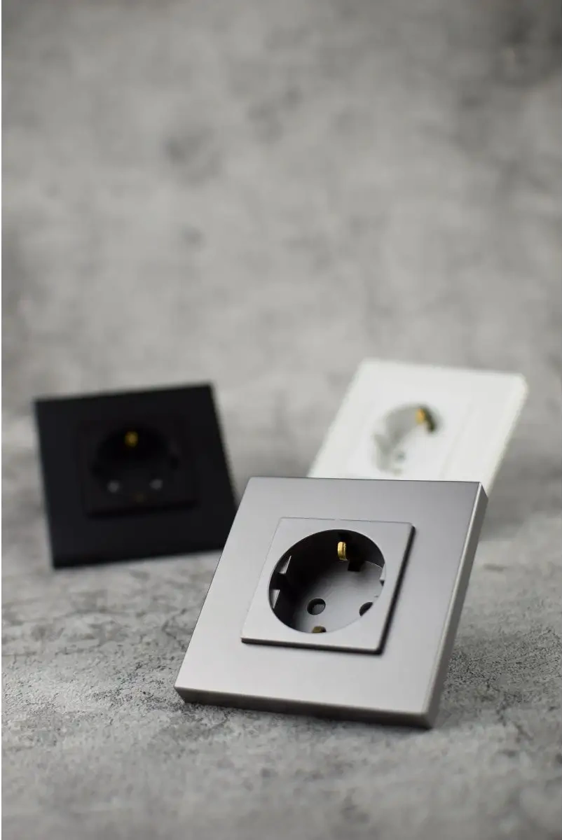 Vo'stabl Çapraz Priz Tekli Plastik Gri Topraklamalı 145885807 101