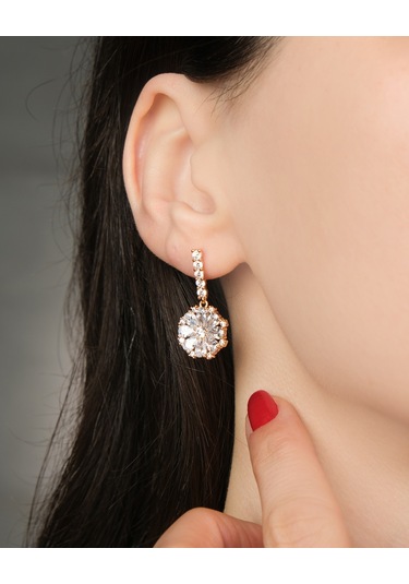 Lekka Design Kadın Kararmaz Çelik Lüks Takı Zirkon Taşlı Sallanan Çiçek Abiye Küpe