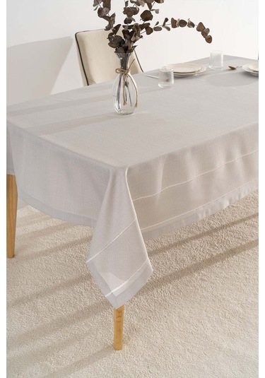 Nora Açık Gri Zarf Köşe Masa Örtüsü 150x220 Cm Gri