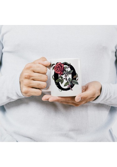 O Baş Harf Kırmızı Güller İle Sarılı Bardak 330 Ml Kişiye Özel Çiçekli Hediye Beyaz