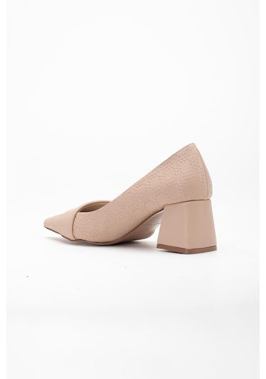 Kadın Topuklu Ayakkabı Bej Baskılı Deri Yanyüzlü Sivri Kalıp-3579 Bej