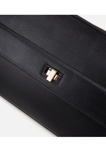 Hotiç Kadın Deri Siyah Kilit Detaylı Omuz Çantası 03cah316340a100 03cah316340a100 Siyah