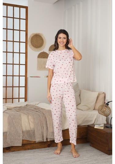 Kadın Yazlık Kısa Kol Penye Süprem Kumaş Pijama Takımı Pembe Kalpli