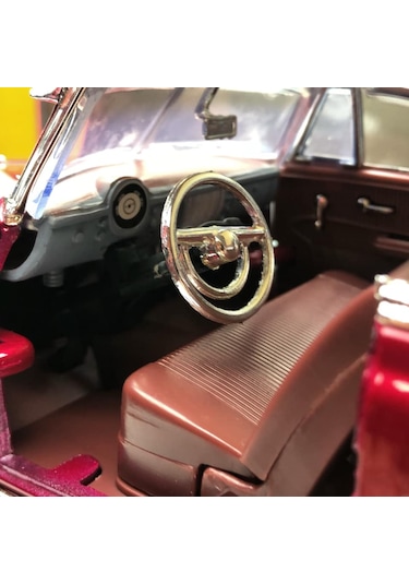 1950 Chevrolet Chevy Belair Cheery 1 18 Ölçek Motormax