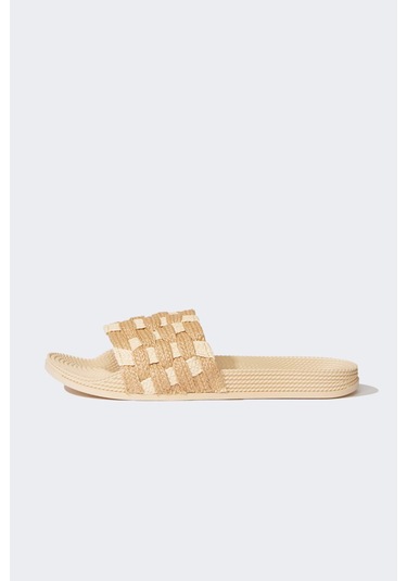 DeFacto Kadın Düz Taban Suni Deri Terlik D8974AX25SMBG26 Bej