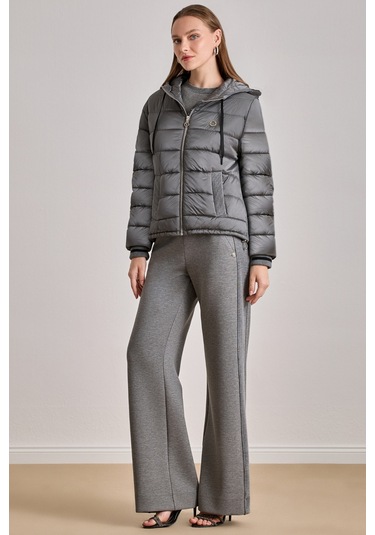 Günlük Giyim Gri Kapitoneli Mont Gri