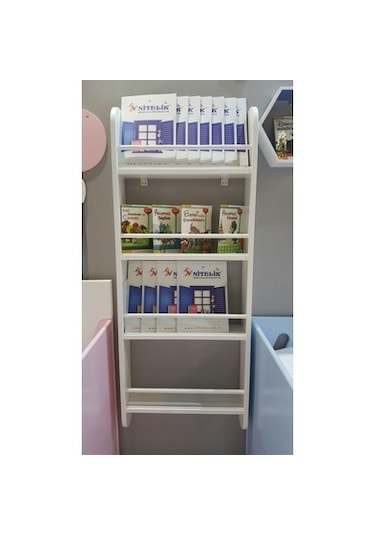 İnce Class Lake Montessori Kitaplık