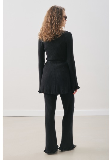 Volanlı Lastik Örgü Tunik Siyah Siyah