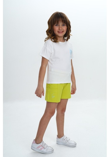 Toontoy Kız Çocuk Göğsü Çiçek Yazı Baskılı Şortlu Takım Yeşil