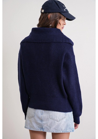 6900 Kadın Düğmeli Devrik Yaka Triko Kazak Lacivert Lacivert