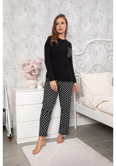 Pijama Takımı Bisiklet Yaka Siyah Renkli Puantiye Desen Uzun Kollu Taytlı Pijama Takımı 28391 Siyah