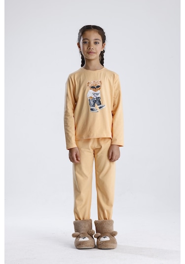 Baskılı Pijama Takımı Yavruağzı