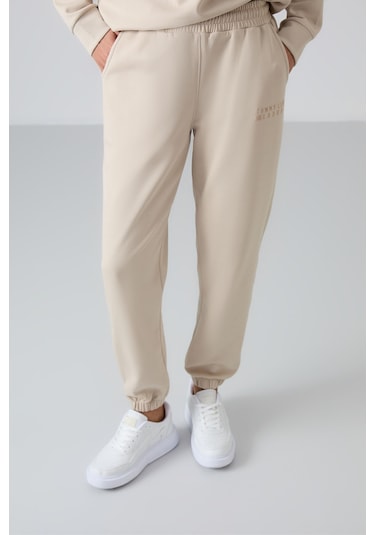 Tommy Life Bej Basic Pamuklu O Yaka Oversize Lastik Paça Kadın Eşofman Takım - 95287 Bej