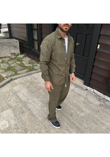 Erkek Kadife Oversize Takım - Gömlek Ve Pantolon İkili Set Füme Corduroy Şıklığı, Rahat Ve Zarif Duruş Yumuşak Dokulu Kadife Kumaş, Düğmeli Gömlek Üst Ve Lastikli Pantolon Alt Parça İle Gün Boyu Konfor- Haki Çok Renkli Erkek Kadife Oversize Takım - Gömlek Ve Pantolon İkili Set Füme Corduroy Şıklığı, Rahat Ve Zarif Duruş Yumuşak Dokulu Kadife Kumaş, Düğmeli Gömlek Üst Ve Lastikli Pantolon Alt Parça İle Gün Boyu Konfor- Haki Çok Renkli