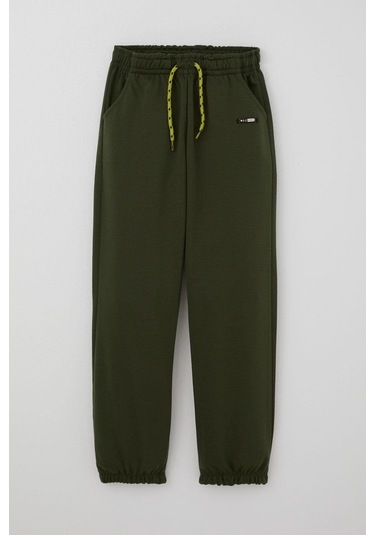 Breeze Erkek Çocuk Eşofman Altı Bağcık Aksesuarlı Arma Detaylı 4-8 Yaş, Koyu Haki Yeşil Koyu Haki